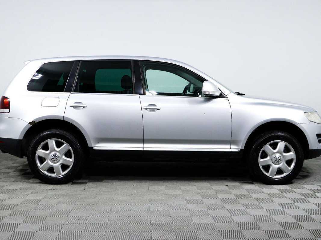Купить Volkswagen Touareg с пробегом. Фото: #3