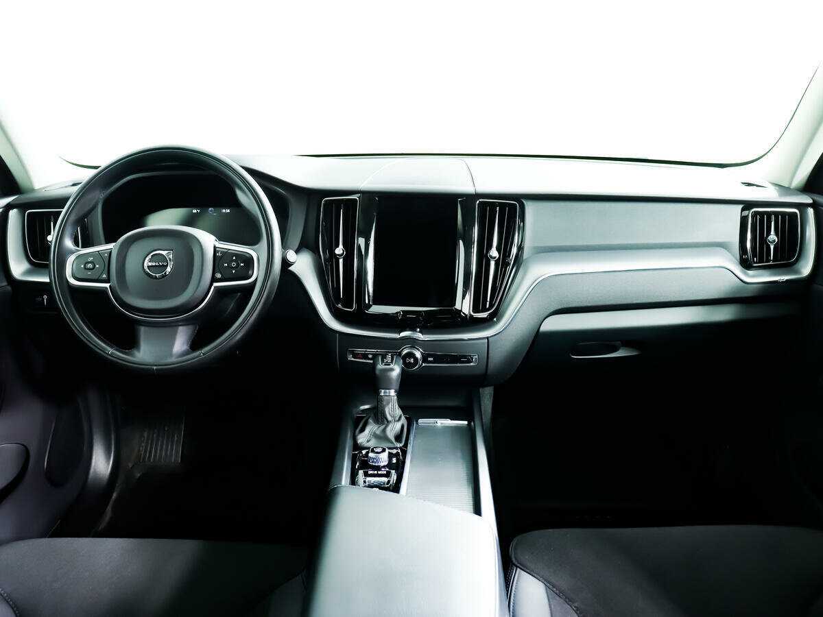 Купить Volvo XC60 с пробегом. Фото: #10
