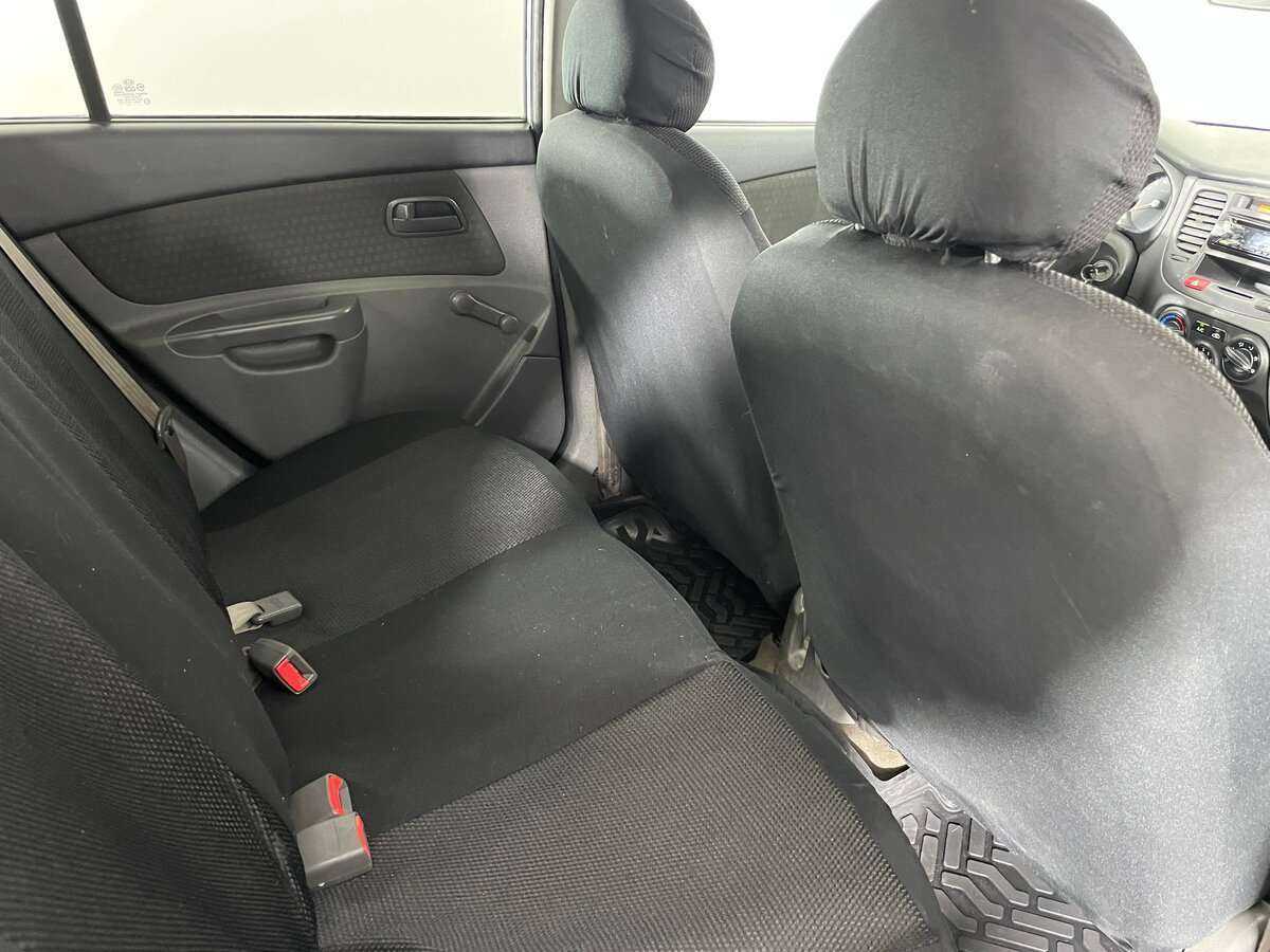 Купить Kia Rio с пробегом. Фото: #18