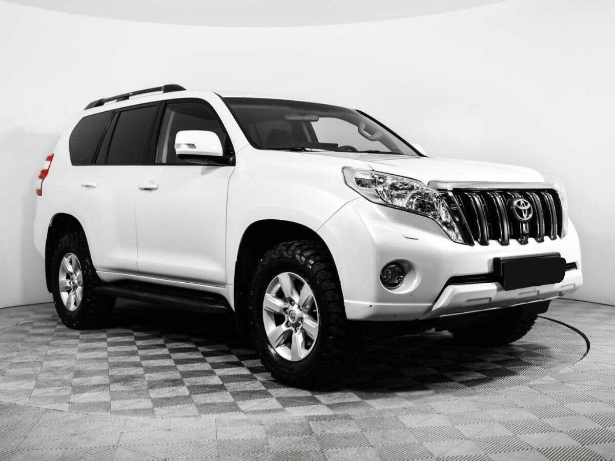 Купить Toyota Land Cruiser Prado с пробегом. Фото: #2