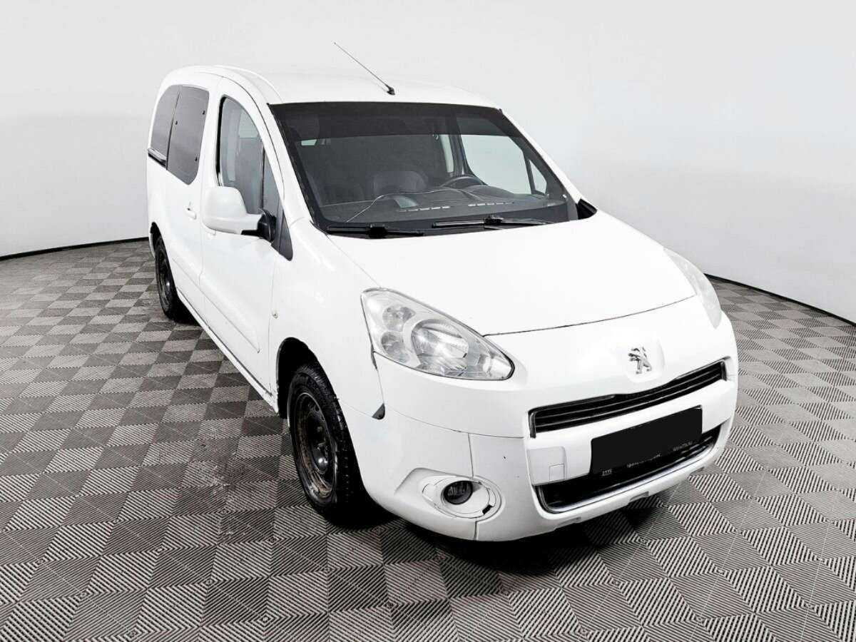 Купить Peugeot Partner с пробегом. Фото: #2