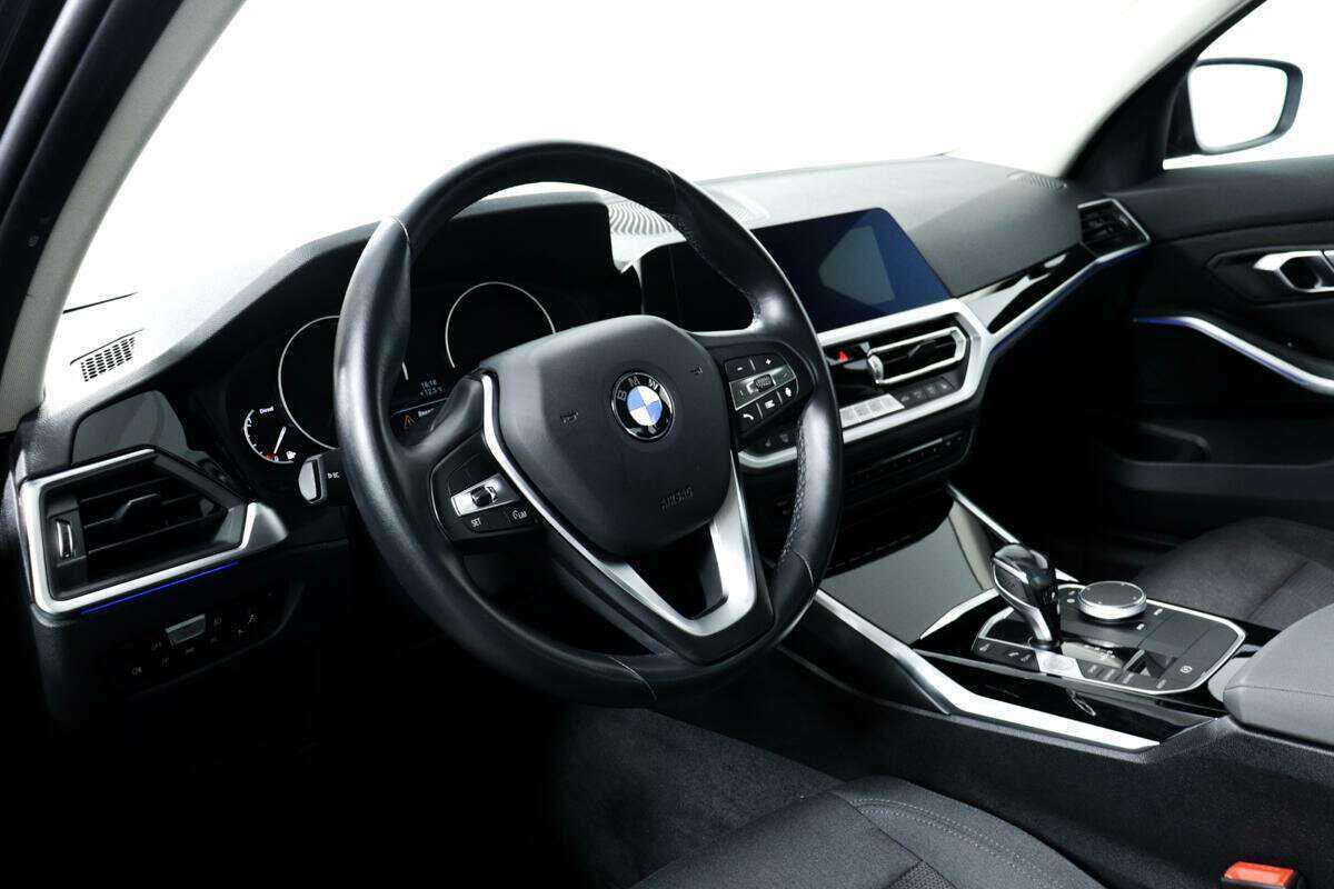 Купить BMW 3 серии с пробегом. Фото: #11