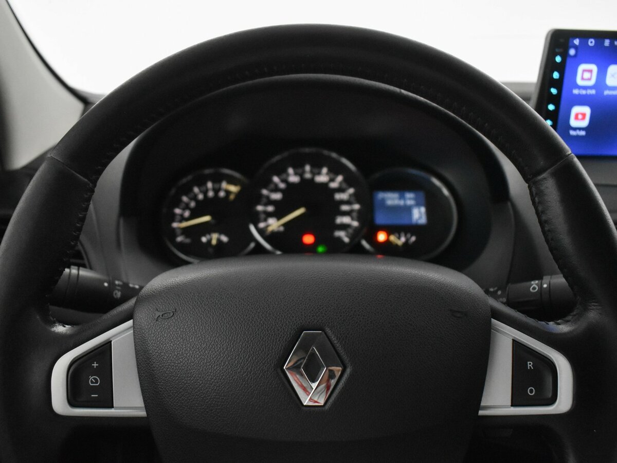 Купить Renault Fluence с пробегом. Фото: #15