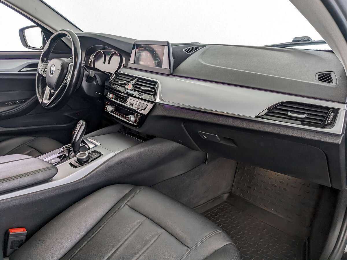 Купить BMW 5 серии с пробегом. Фото: #8