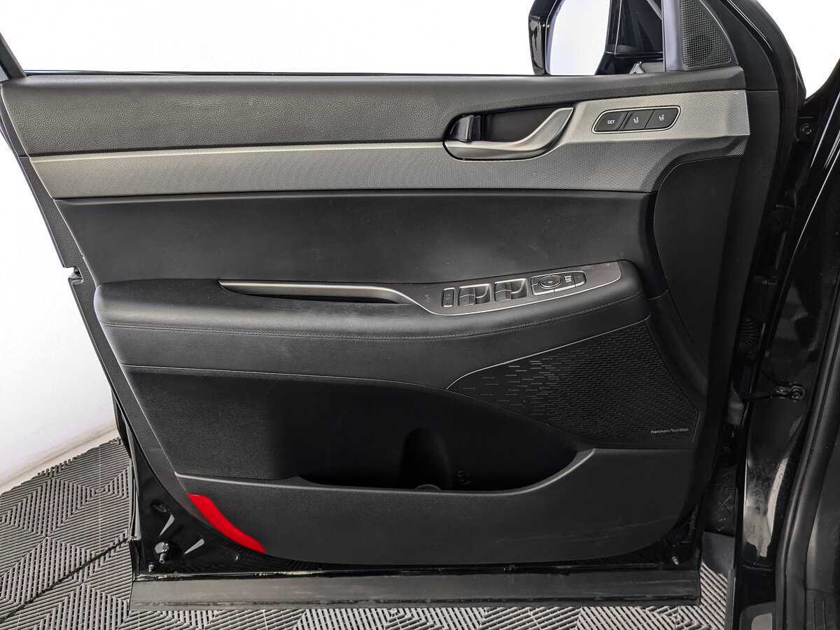 Купить Hyundai Palisade с пробегом. Фото: #18
