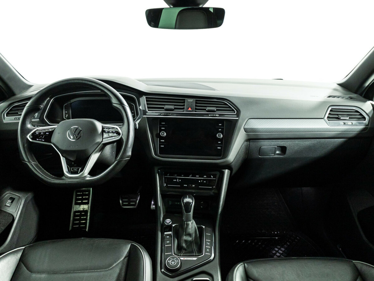 Купить Volkswagen Tiguan с пробегом. Фото: #12