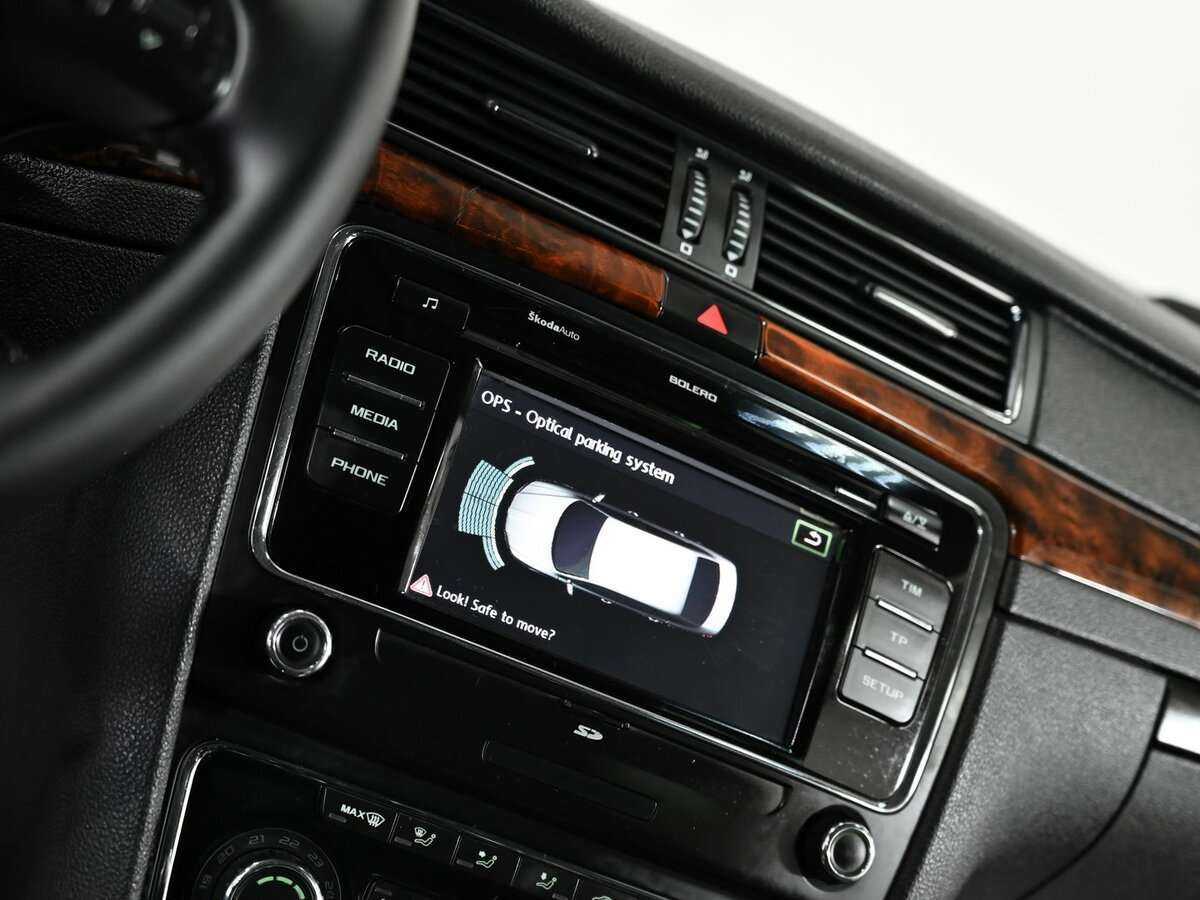 Купить Skoda Superb с пробегом. Фото: #12