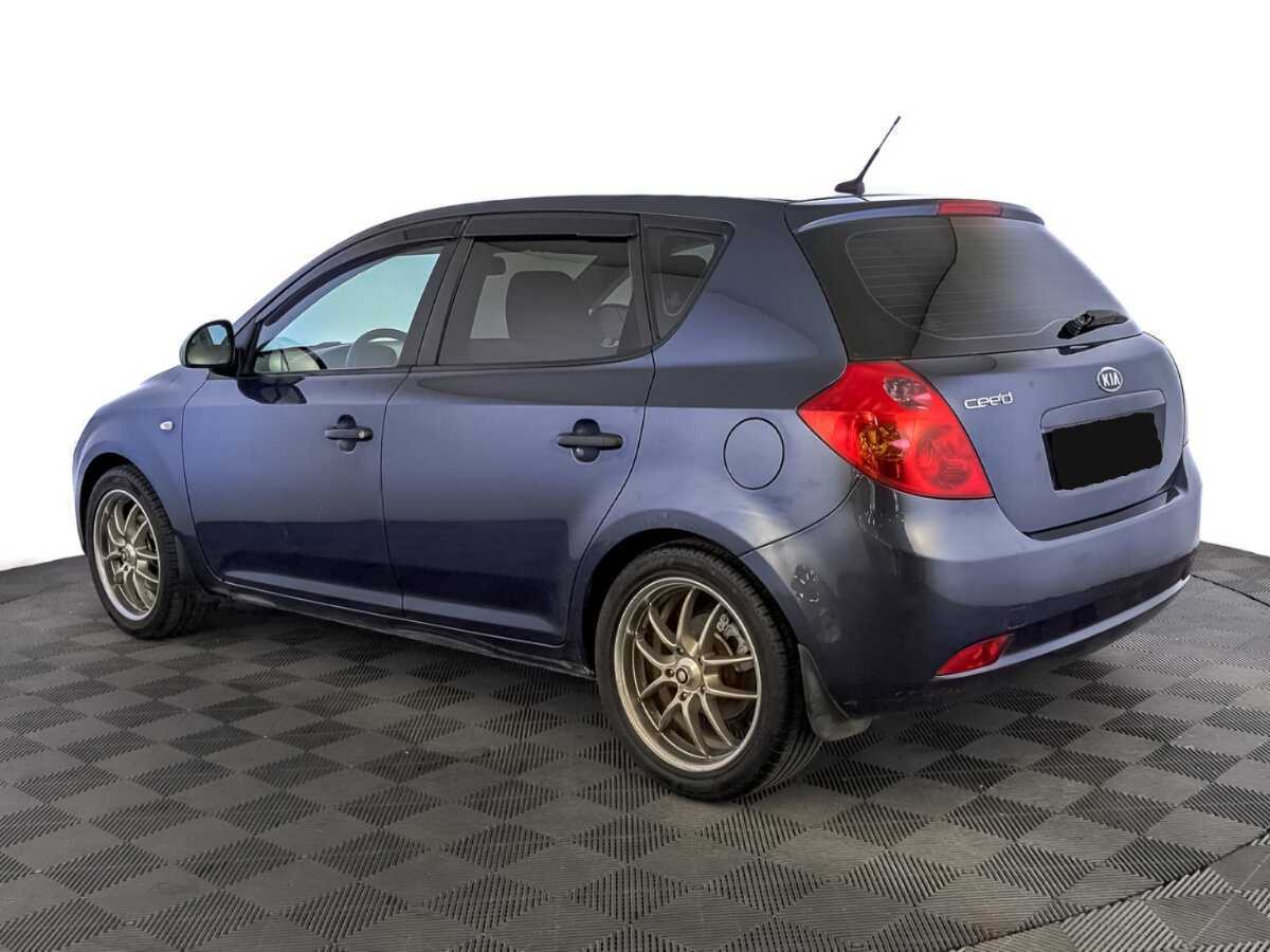 Купить Kia Ceed с пробегом. Фото: #6