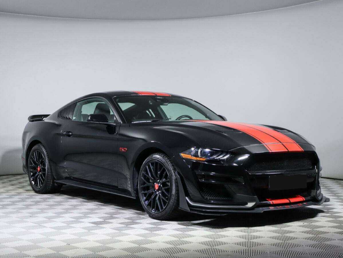 Купить Ford Mustang с пробегом. Фото: #2