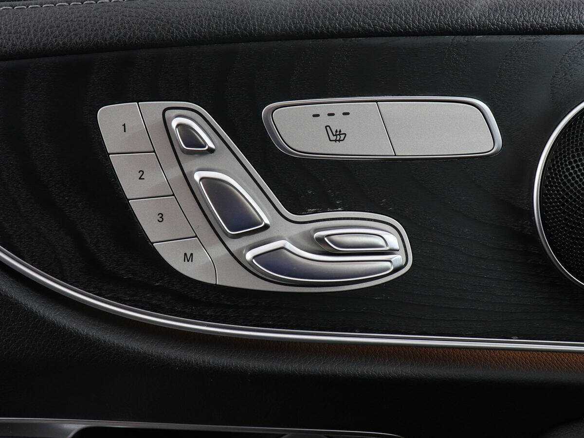 Купить Mercedes-Benz E-Класс с пробегом. Фото: #18