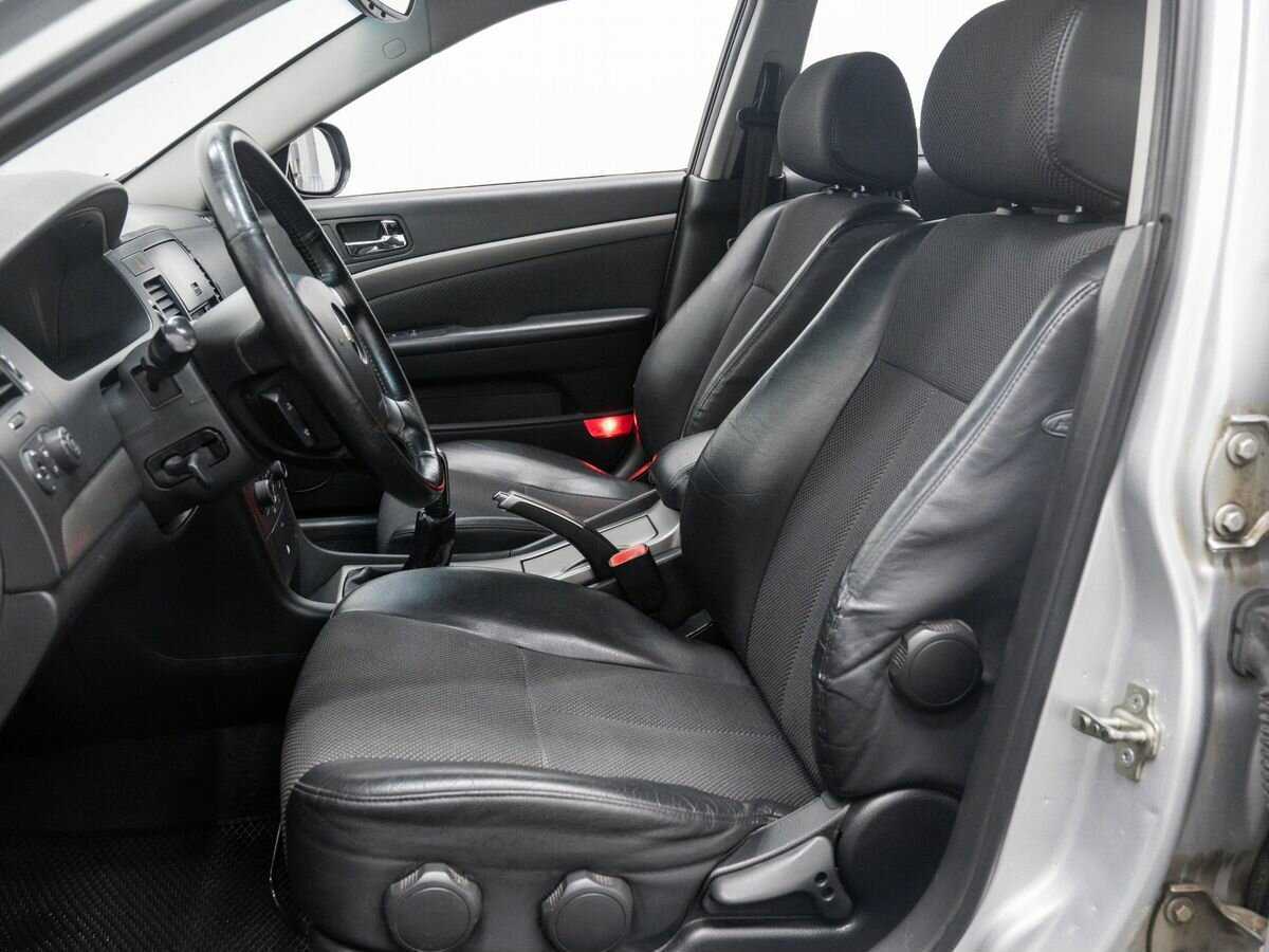 Купить Chevrolet Epica с пробегом. Фото: #14