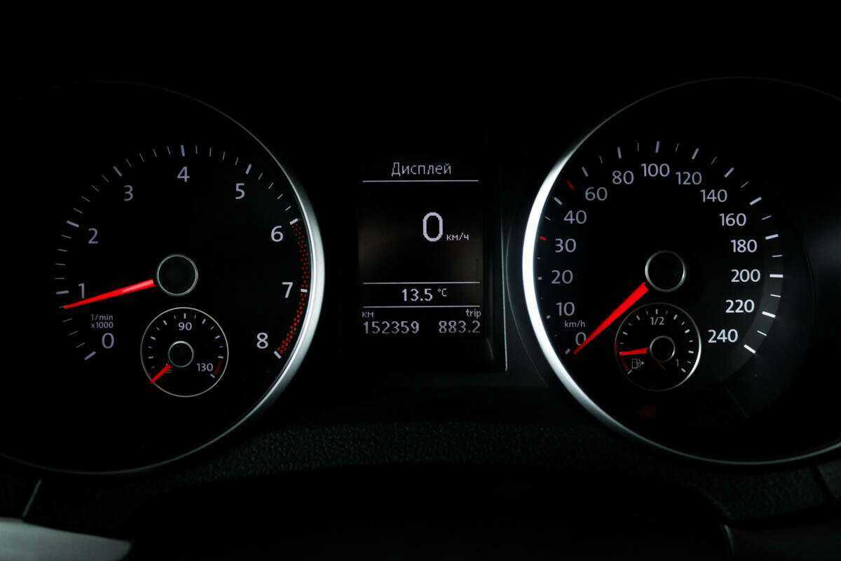 Купить Volkswagen Golf с пробегом. Фото: #8