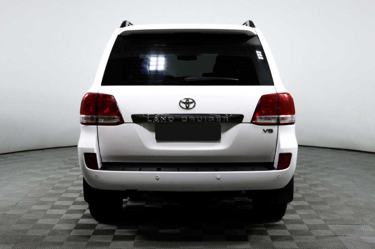 Купить Toyota Land Cruiser с пробегом. Фото: #5