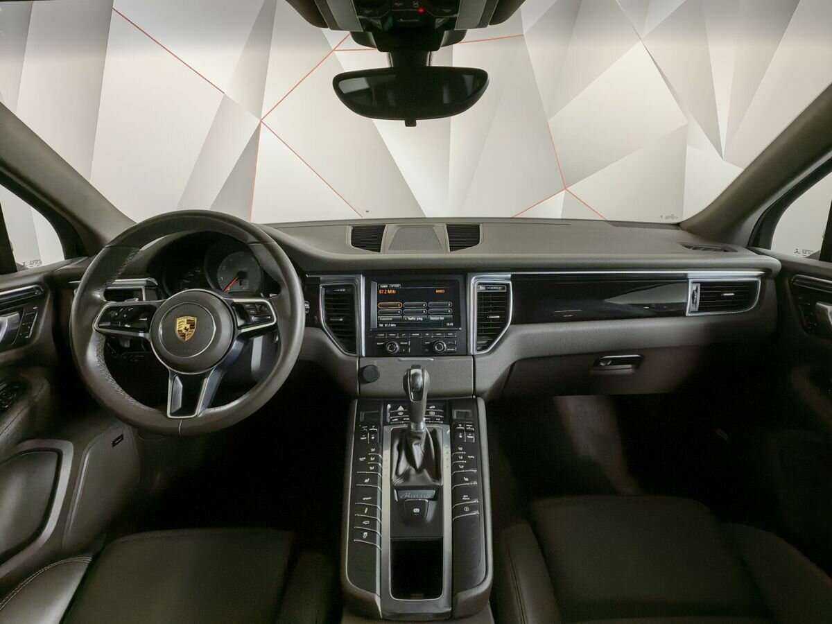 Купить Porsche Macan с пробегом. Фото: #7