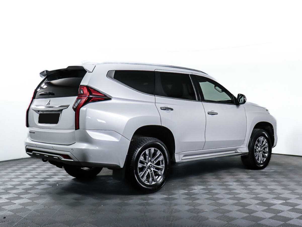Купить Mitsubishi Pajero Sport с пробегом. Фото: #4