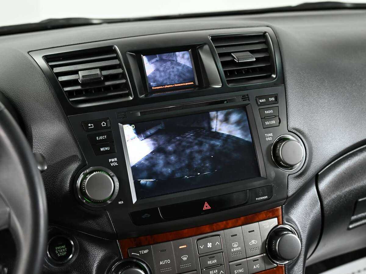 Купить Toyota Highlander с пробегом. Фото: #8