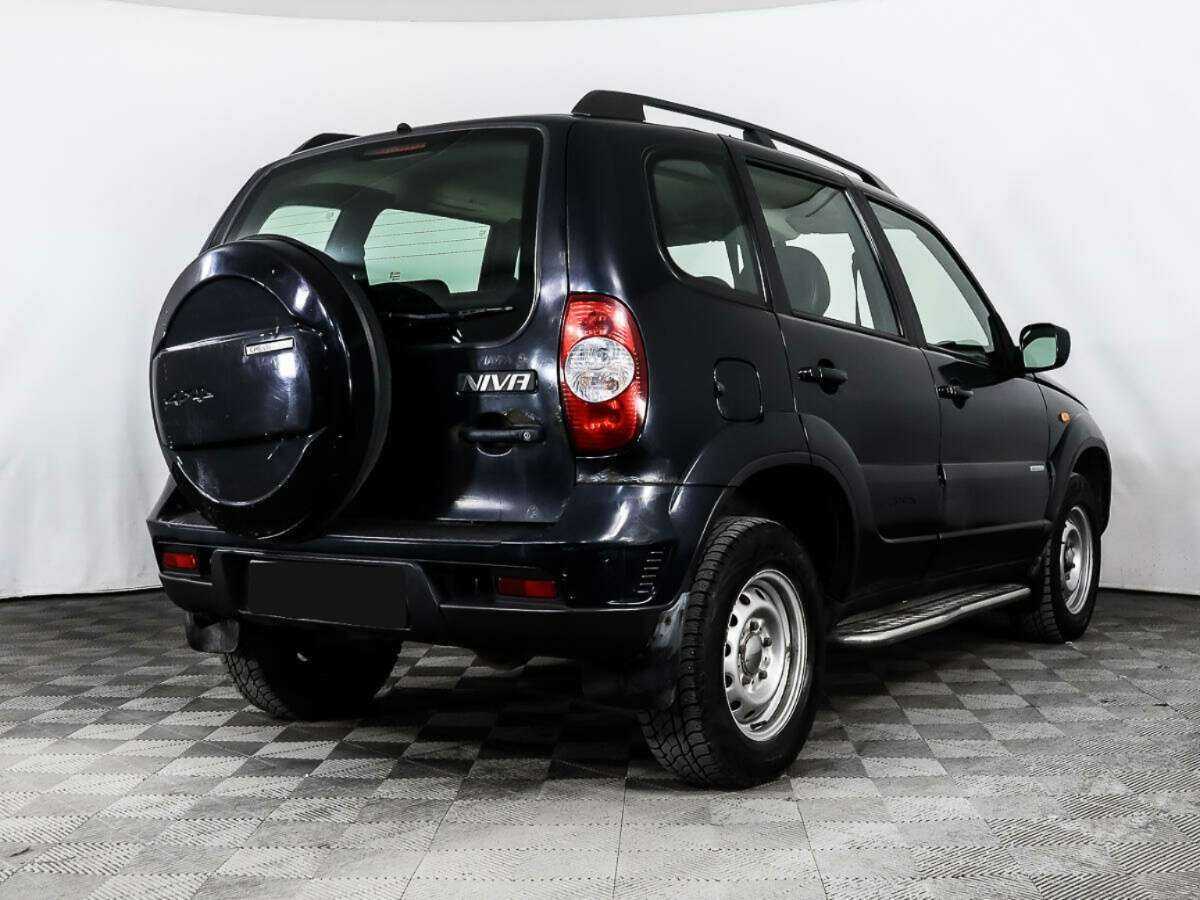 Купить Chevrolet Niva с пробегом. Фото: #4