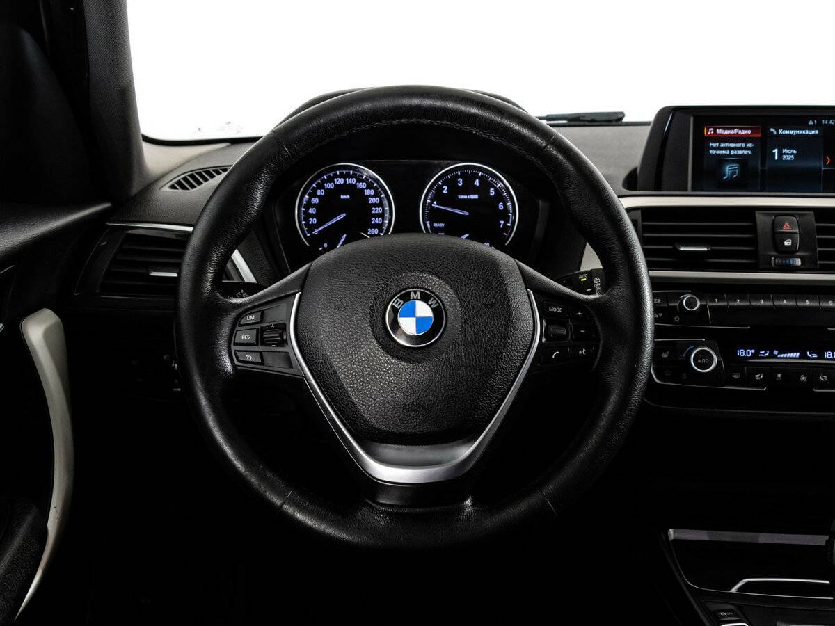 Купить BMW 1 серии с пробегом. Фото: #12