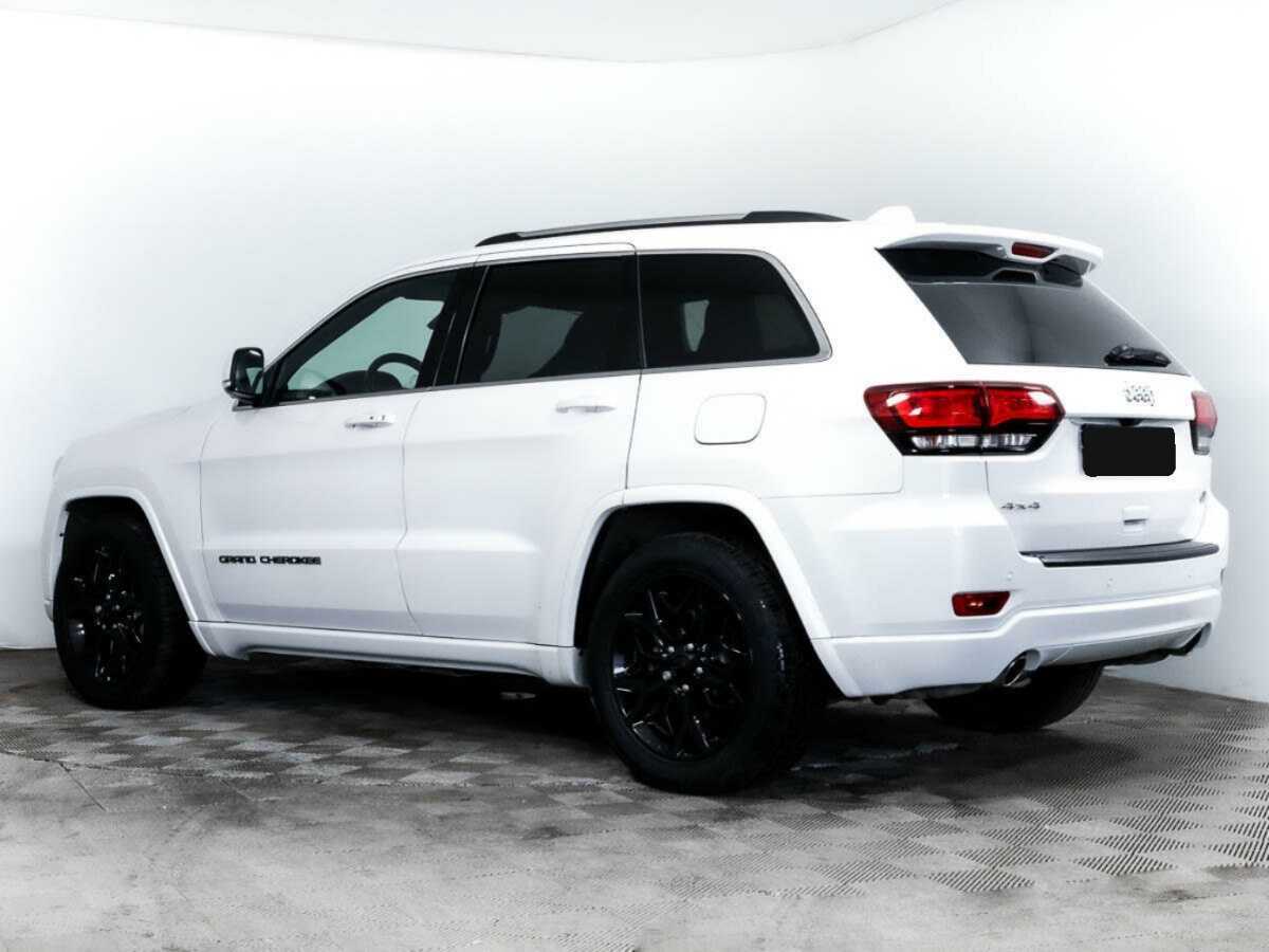 Купить Jeep Grand Cherokee с пробегом. Фото: #4