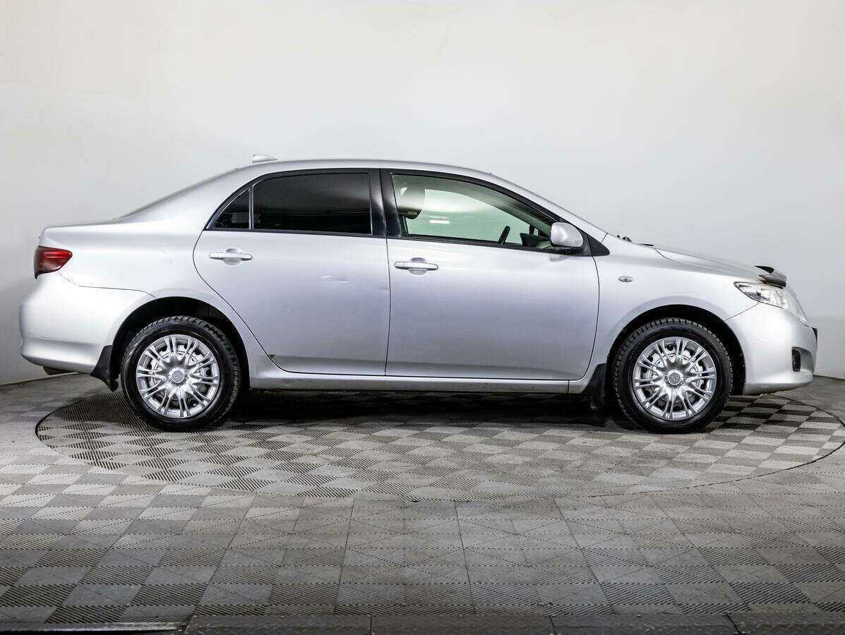 Купить Toyota Corolla с пробегом. Фото: #3