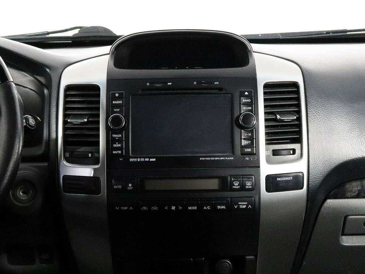 Купить Toyota Land Cruiser Prado с пробегом. Фото: #10