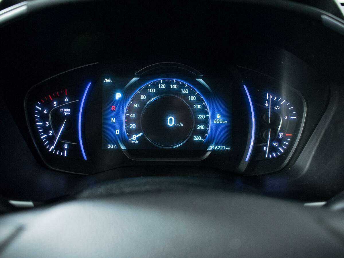 Купить Hyundai Santa Fe с пробегом. Фото: #10
