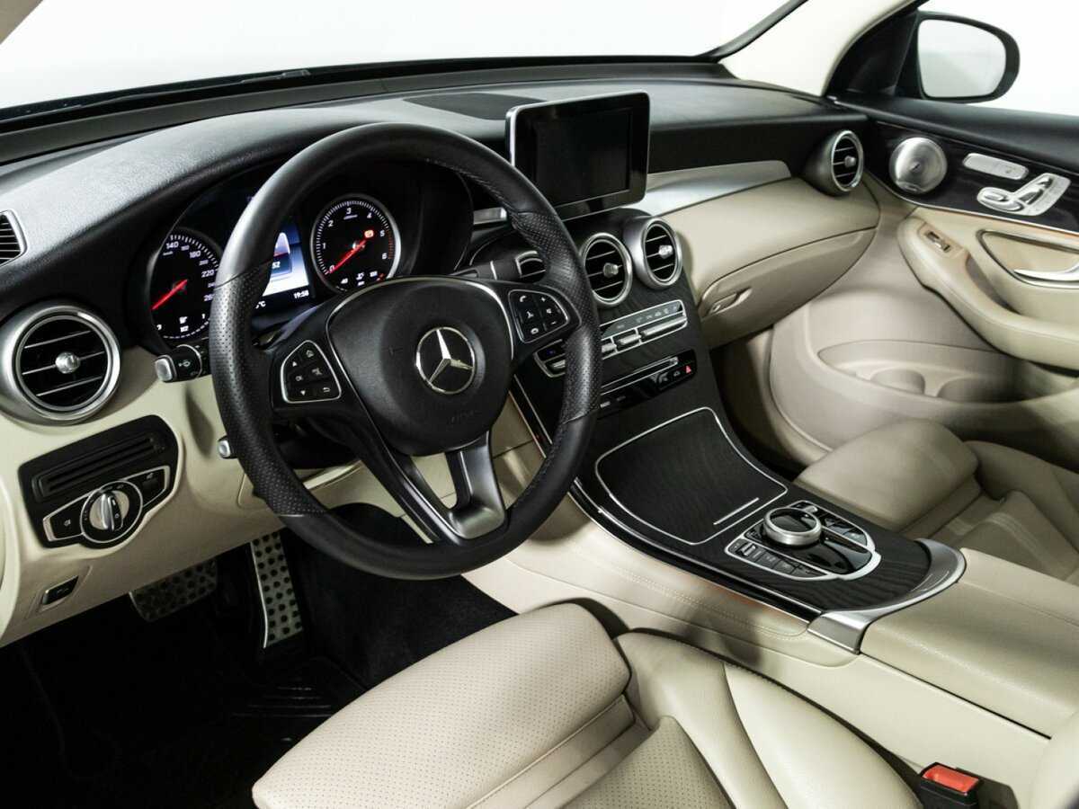 Купить Mercedes-Benz GLC с пробегом. Фото: #10