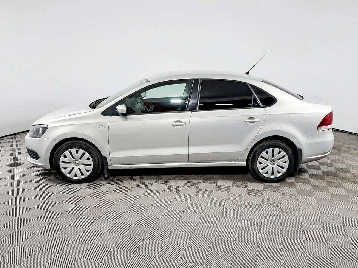 Купить Volkswagen Polo с пробегом. Фото: #7