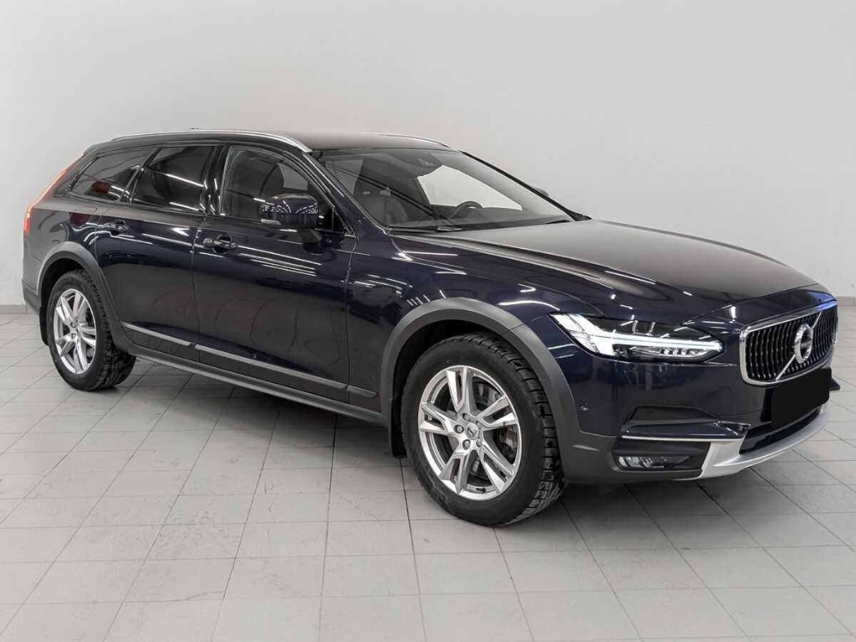 Купить Volvo V90 Cross Country с пробегом. Фото: #2