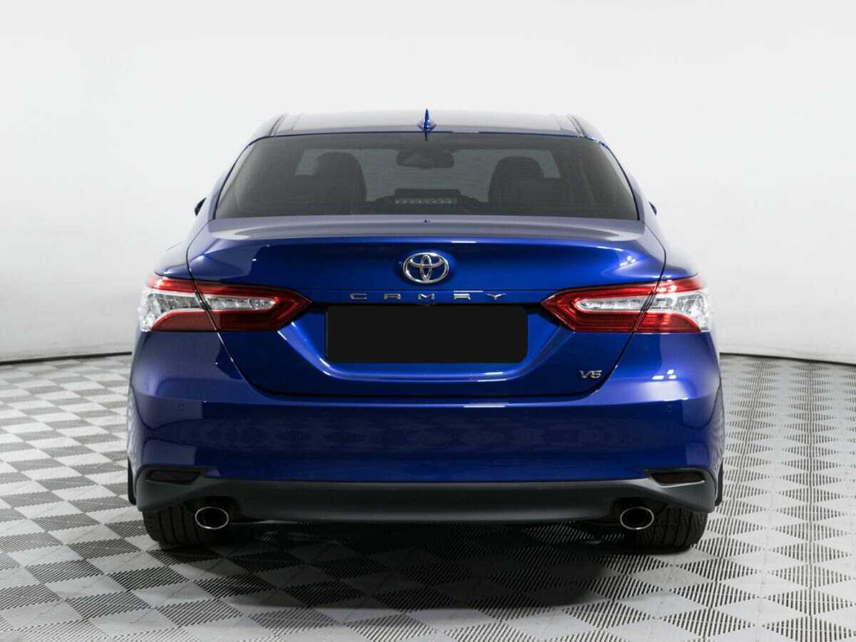 Купить Toyota Camry с пробегом. Фото: #3