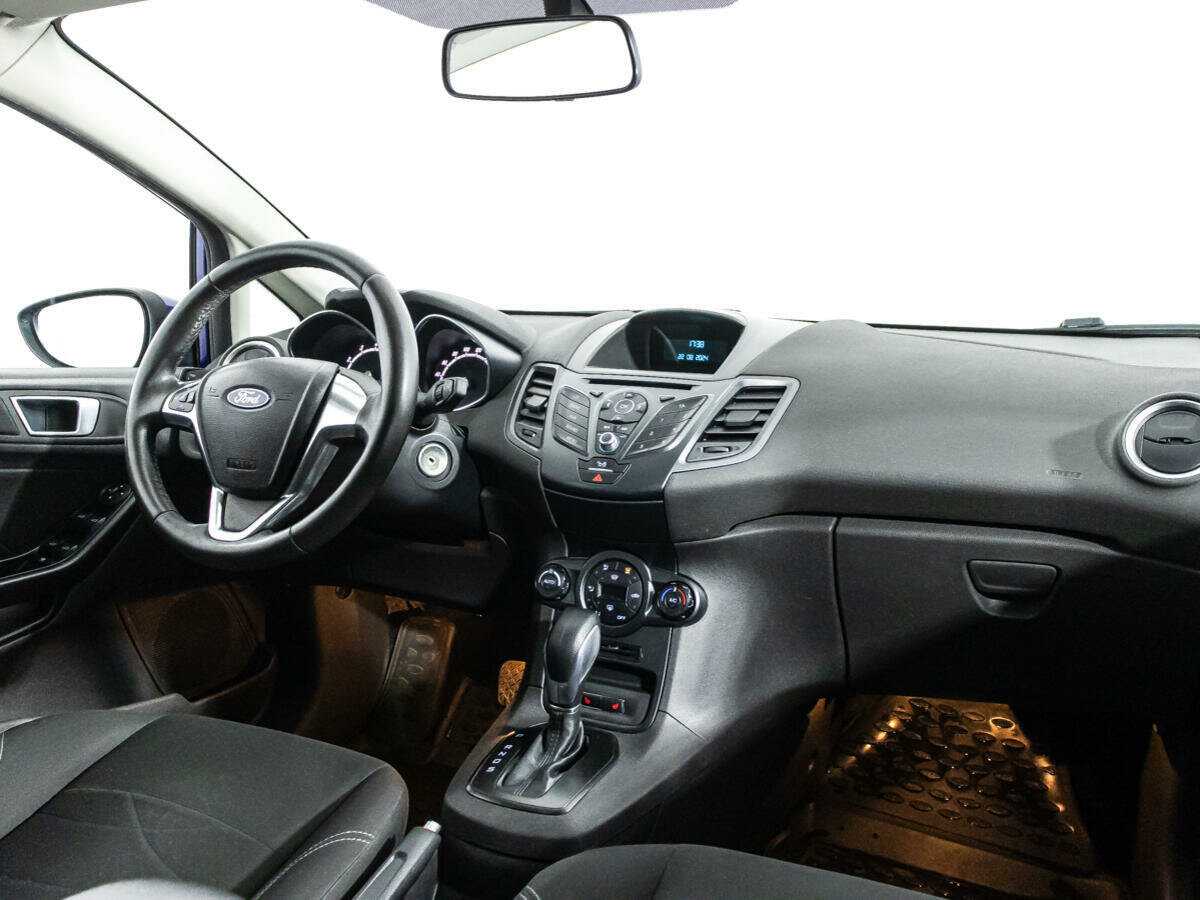 Купить Ford Fiesta с пробегом. Фото: #8