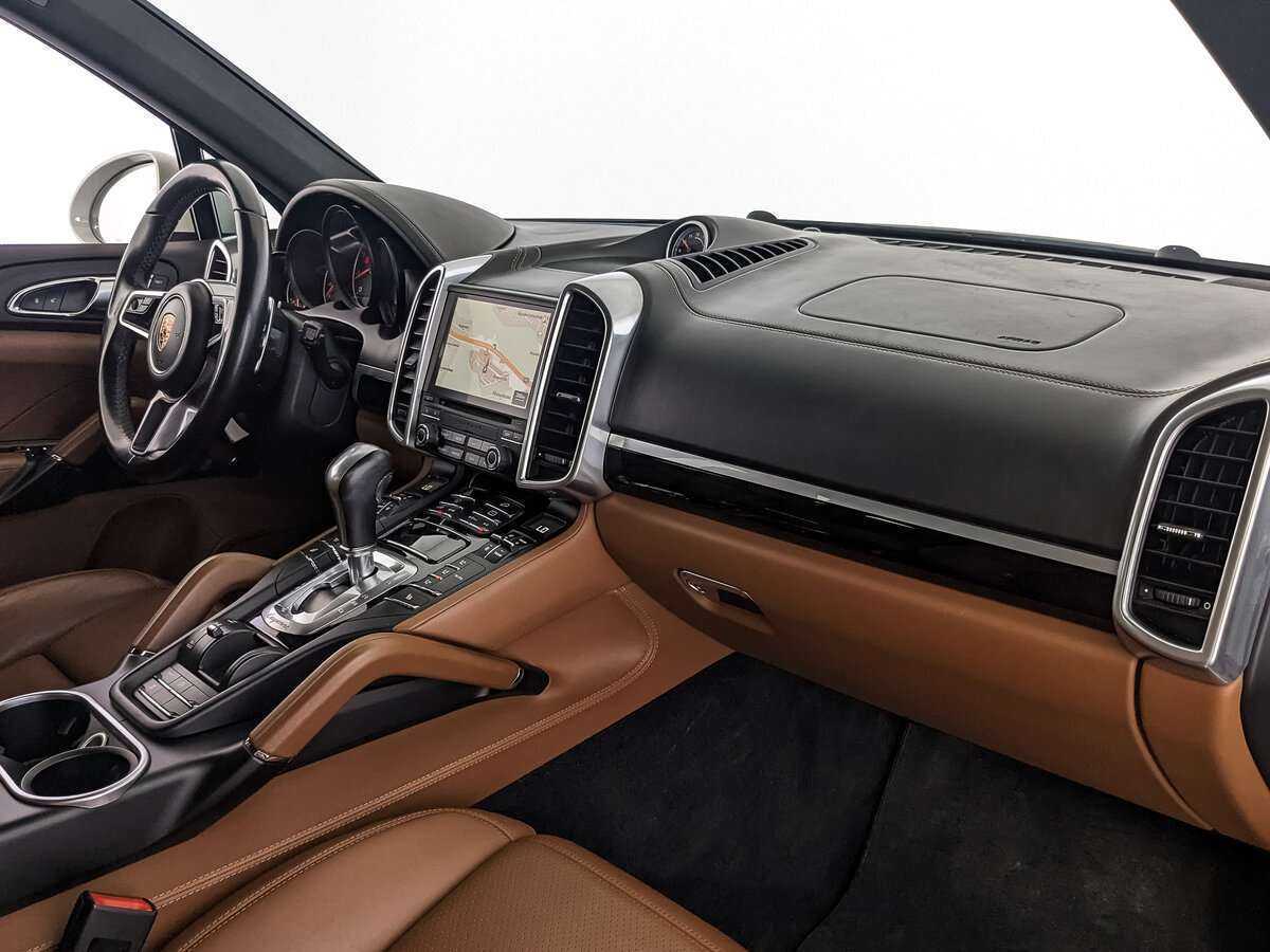 Купить Porsche Cayenne с пробегом. Фото: #8