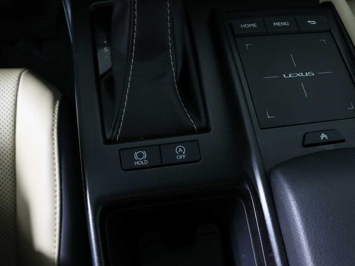 Купить Lexus ES с пробегом. Фото: #20