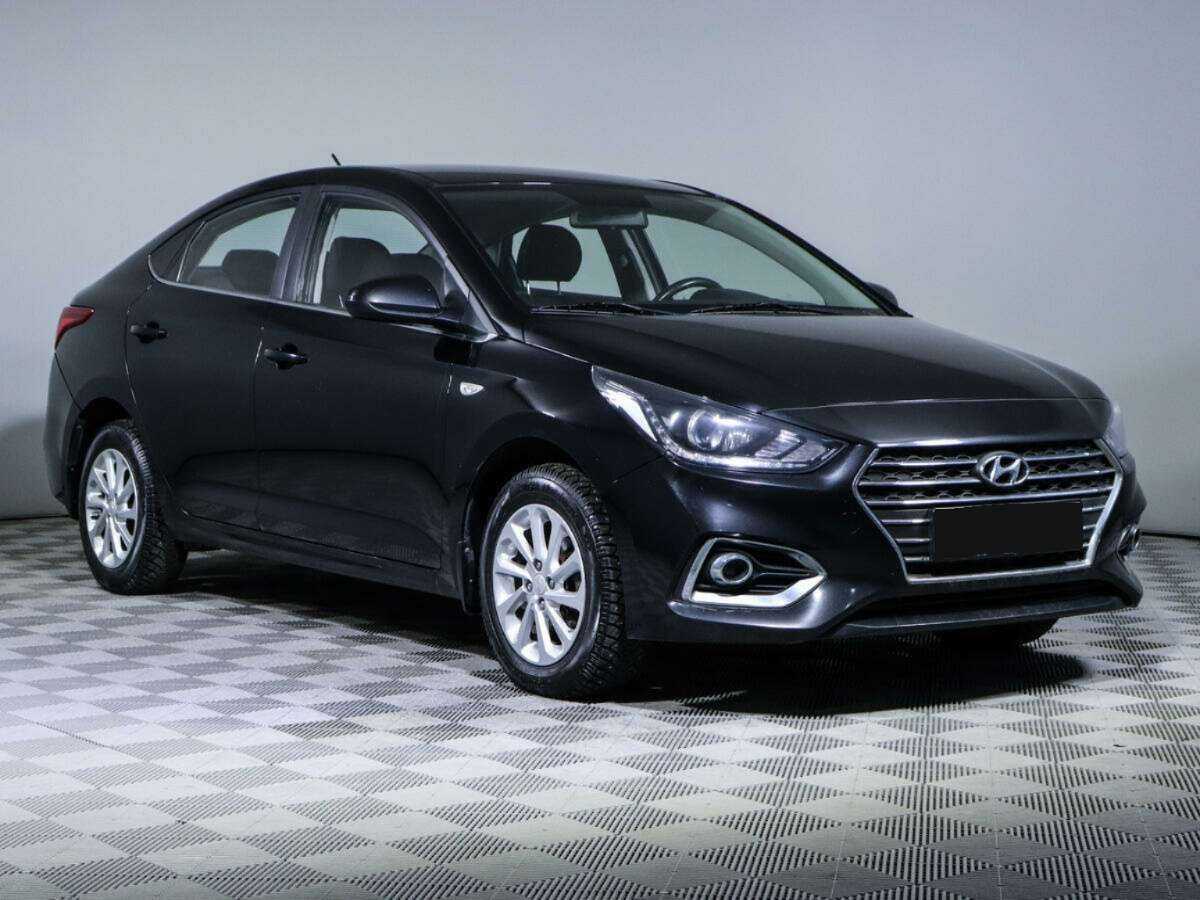 Купить Hyundai Solaris с пробегом. Фото: #2