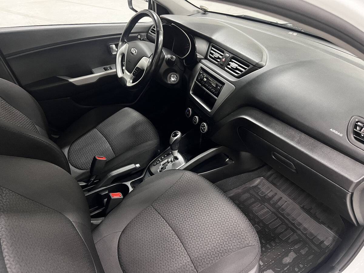 Купить Kia Rio с пробегом. Фото: #10