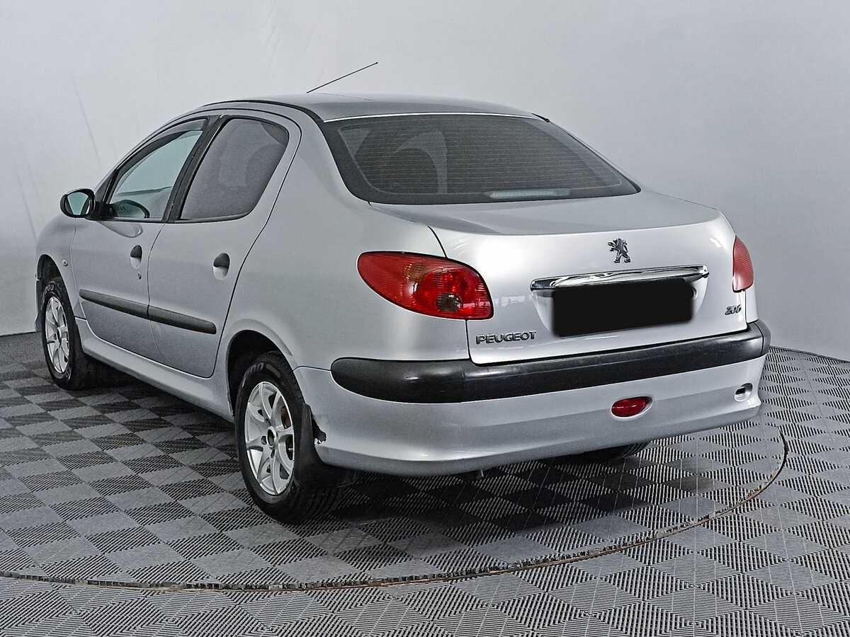 Купить Peugeot 206 с пробегом. Фото: #6
