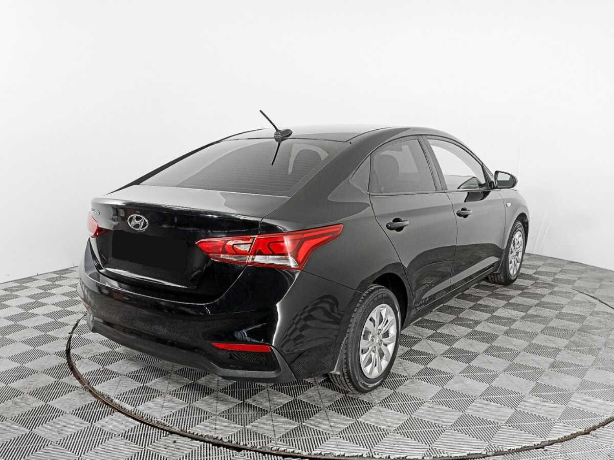 Купить Hyundai Solaris с пробегом. Фото: #4