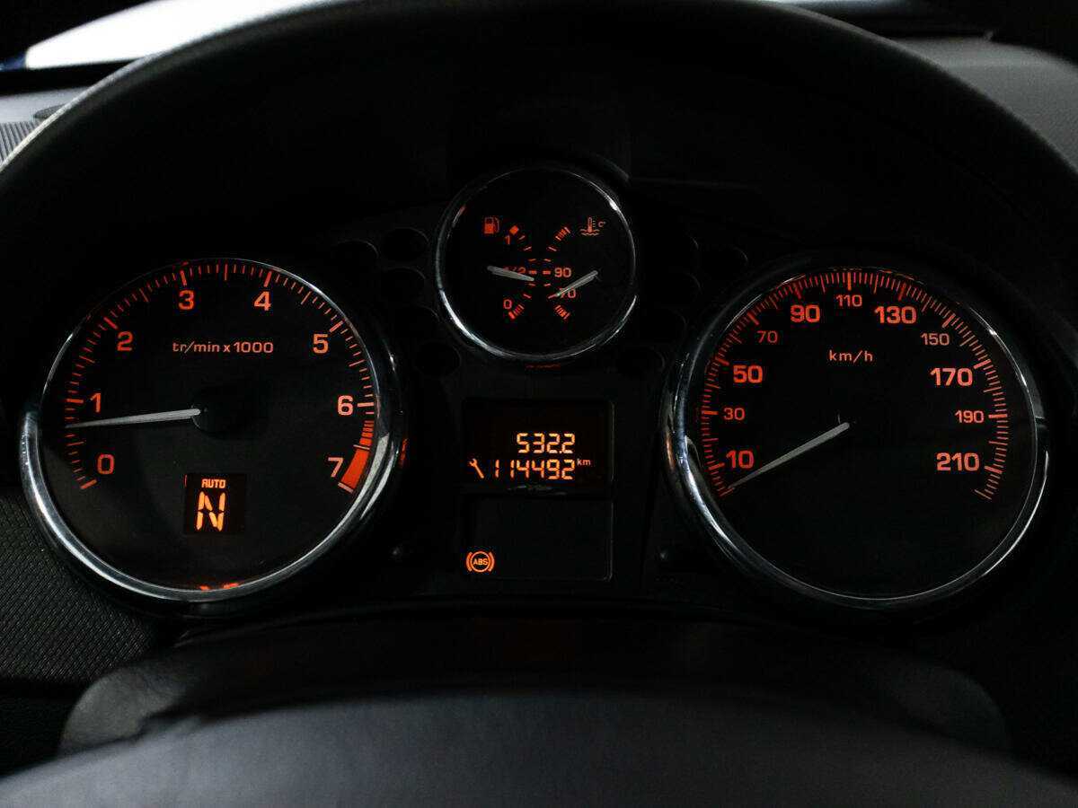 Купить Peugeot 207 с пробегом. Фото: #11