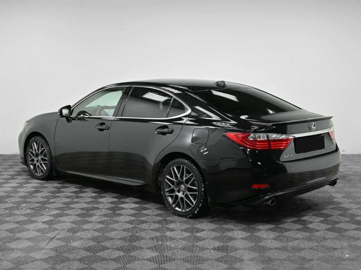 Купить Lexus ES с пробегом. Фото: #3