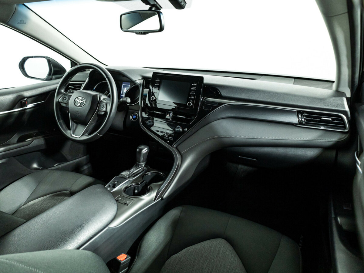 Купить Toyota Camry с пробегом. Фото: #7