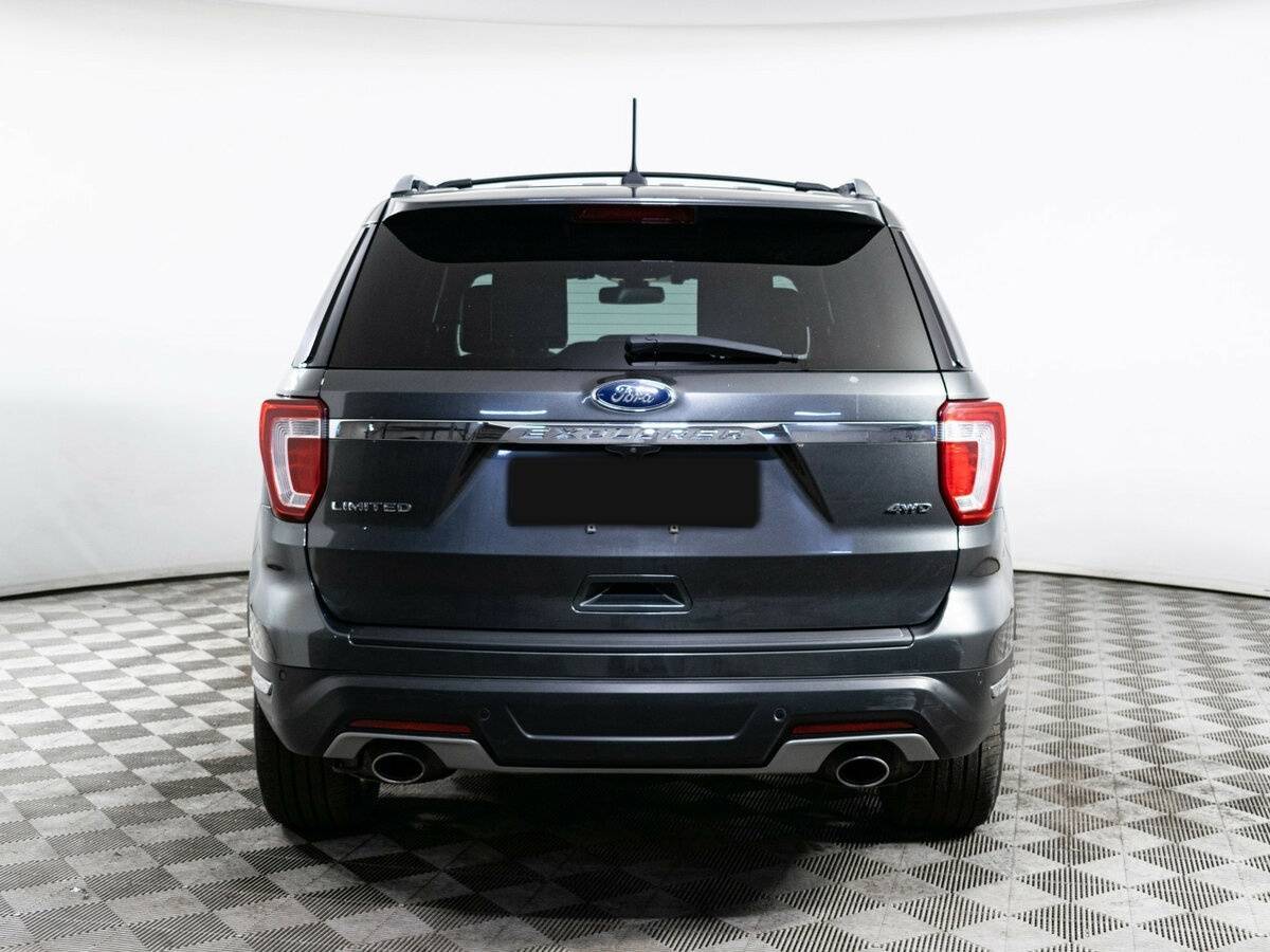 Купить Ford Explorer с пробегом. Фото: #5