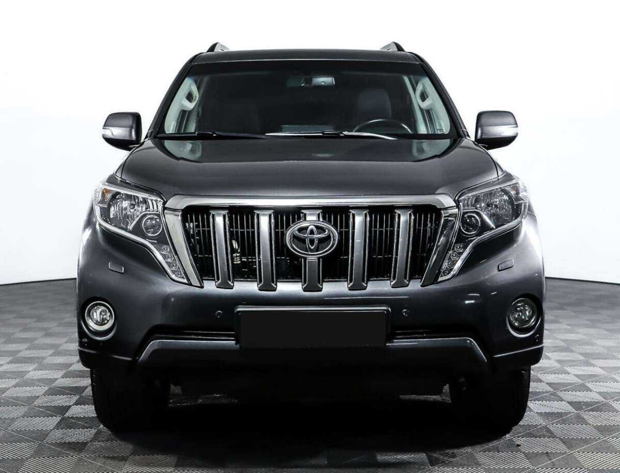Купить Toyota Land Cruiser Prado с пробегом. Фото: #1