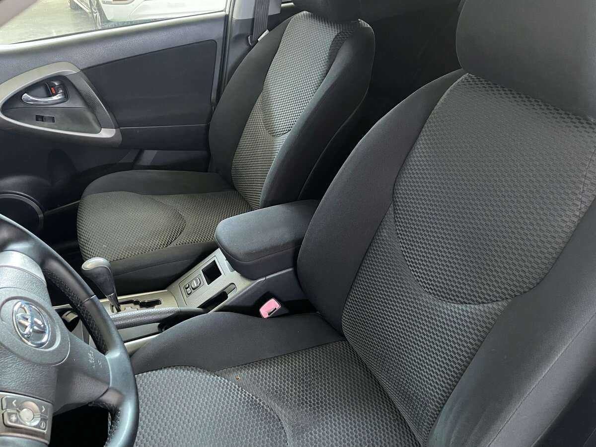 Купить Toyota RAV4 с пробегом. Фото: #14
