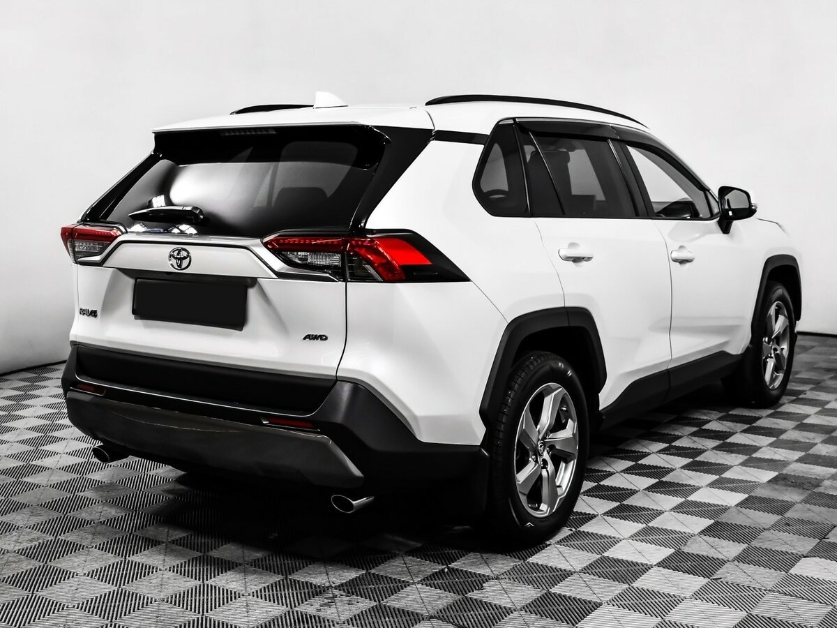 Купить Toyota RAV4 с пробегом. Фото: #4