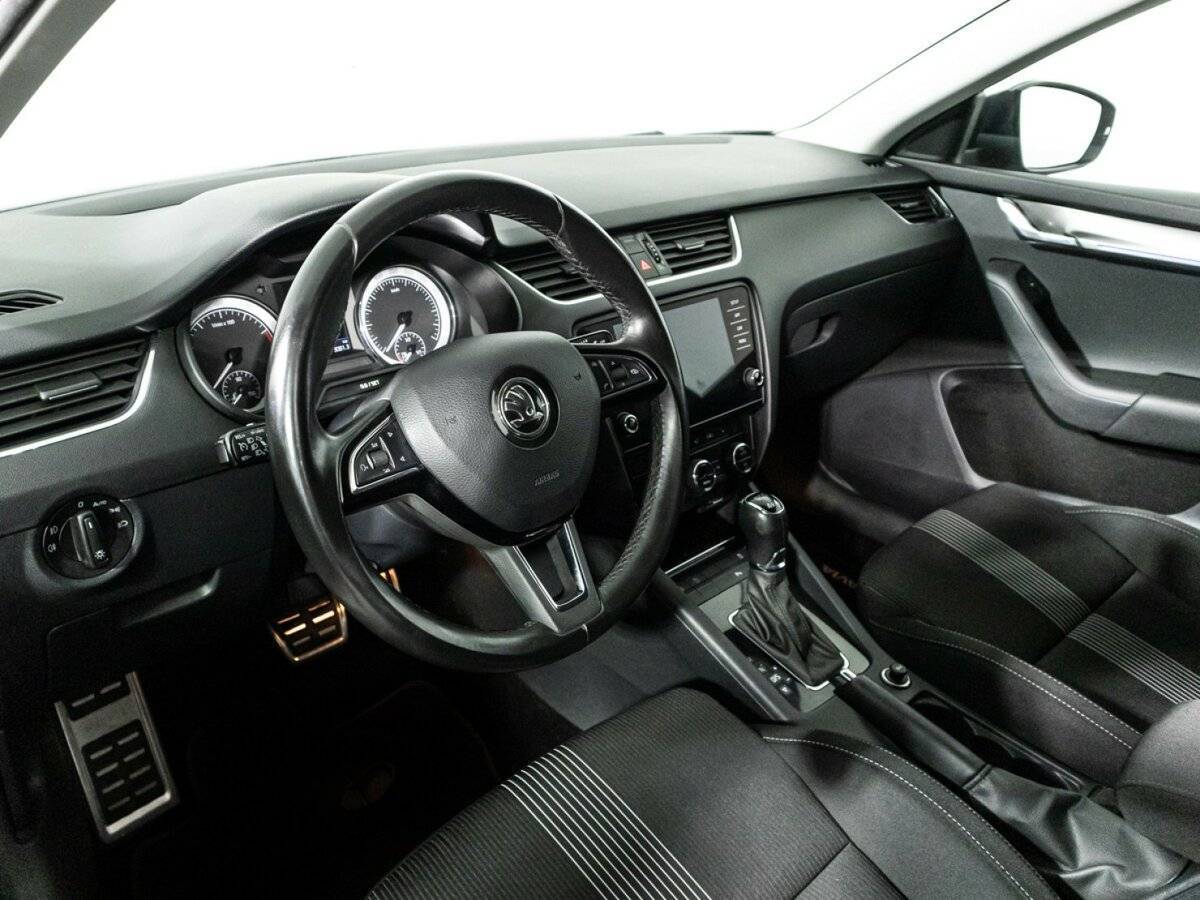 Купить Skoda Octavia с пробегом. Фото: #10