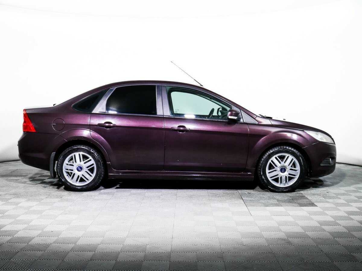 Купить Ford Focus с пробегом. Фото: #3