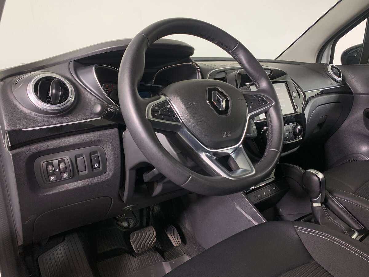 Купить Renault Kaptur с пробегом. Фото: #8