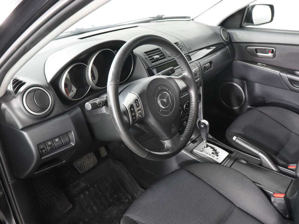 Купить Mazda 3 с пробегом. Фото: #4