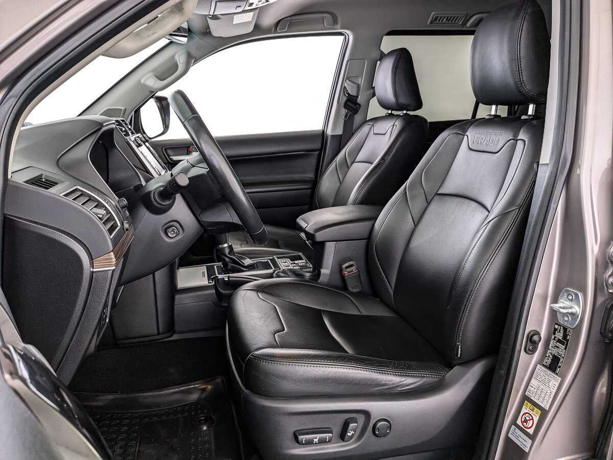 Купить Toyota Land Cruiser Prado с пробегом. Фото: #19