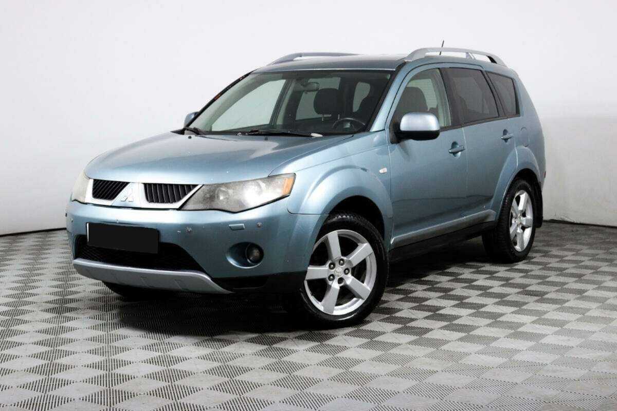 Купить Mitsubishi Outlander с пробегом. Посмотреть фото
